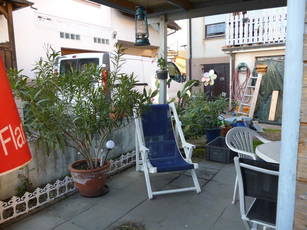 Fa Haack Apartment *
